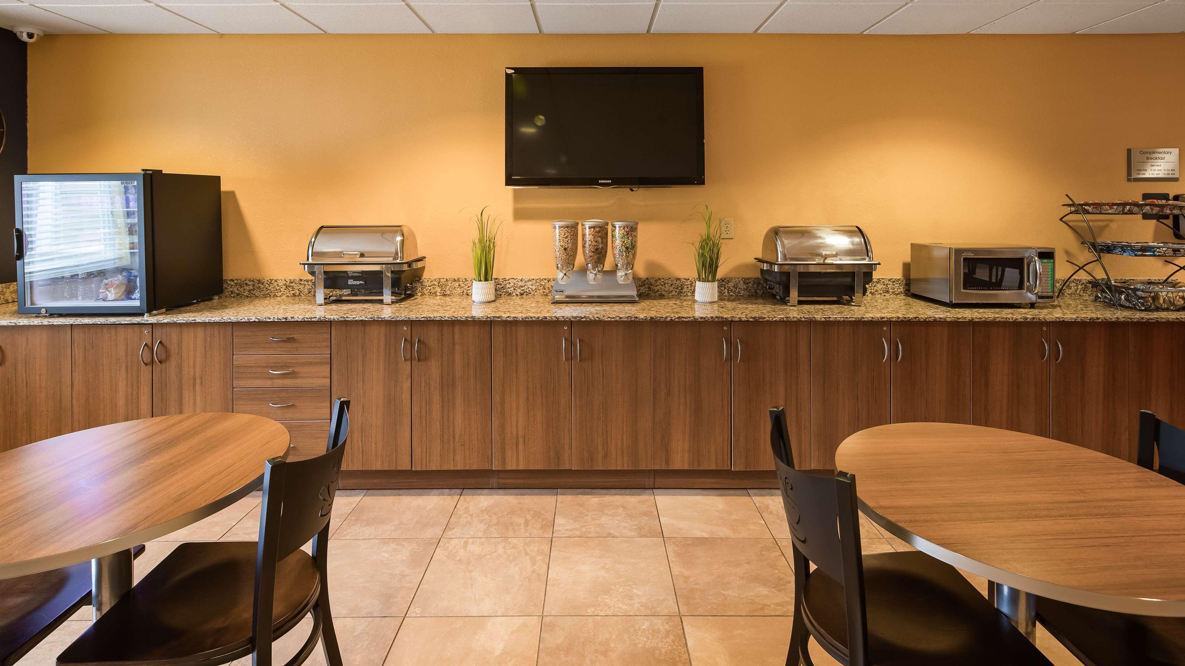Surestay Plus Hotel By Best Western Keyser Exteriér fotografie